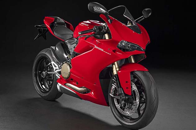 2015-Ducati-1299-Panigale-Superbike-2