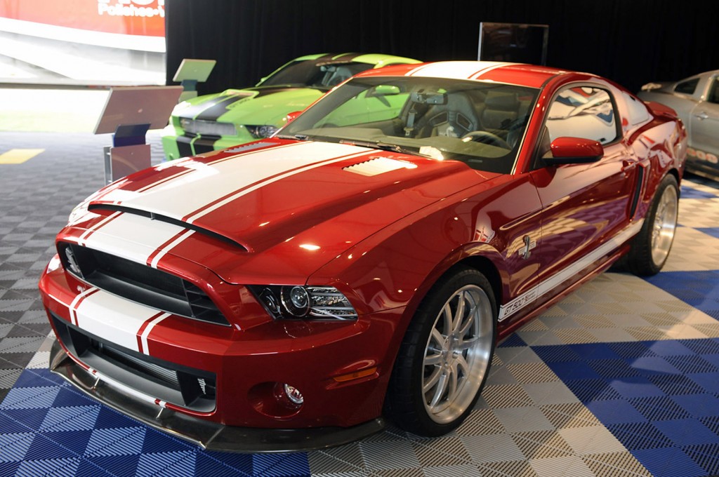 2013-ford-mustang-shelby-gt500