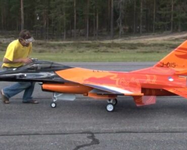Awesome 1/4 Scale Model RC Of The Jet F-16 “Fighting Falcon”!