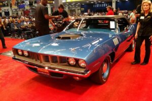 SOLD FOR $ 3.5 MILLION – 1971 Plymouth Hemi Cuda Convertible!