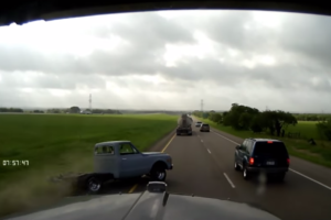 Merging Fail – Truck Cuts Off SEMI Truck And The Worst Happens!