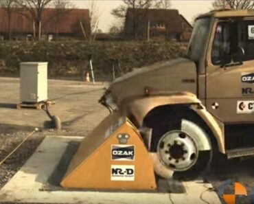 Freightliner vs. Road Blocker, Guess who Wins!?