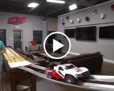RC Car Madness – Tricks, Stunts, Jumps And Full On Insanity!