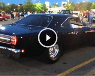 1968 Plymouth Road Runner With LOUD Exhaust