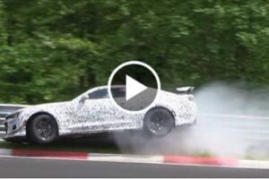2017 Chevrolet Camaro Z/28 Crashes at the Nürburgring!