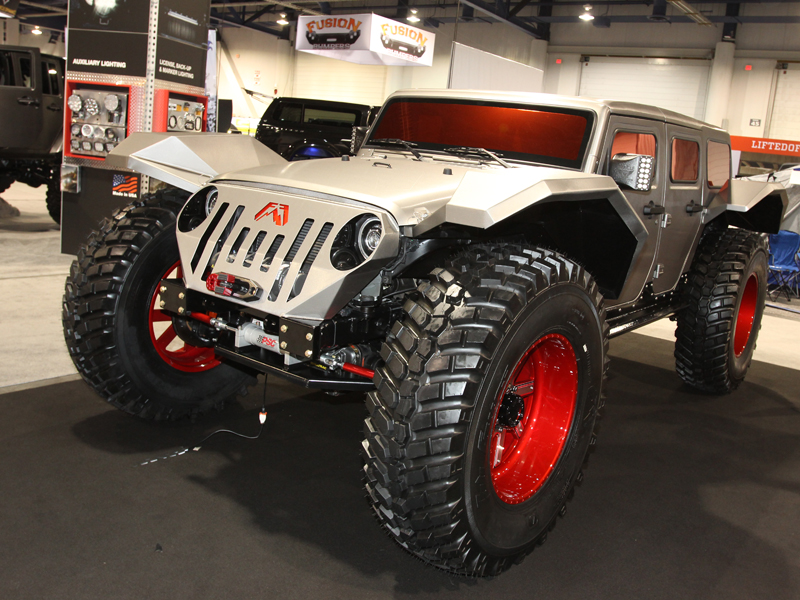 2014-sema-truck-trend-jeep-wrangler-unlimited-insect.jpg