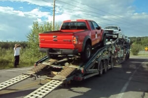 This is how NOT to unload a brand new Raptor…