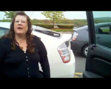Toyota Prius’ Lady Driver Goes Nuts on Diesel Truck Owner!