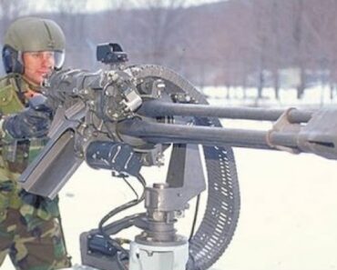 2,000 Round Per Minute US Military 50 Cal Gatling Gun