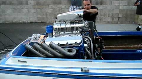 insane-blown-boat-engine-with-1-200-hp-sounds-astonishing