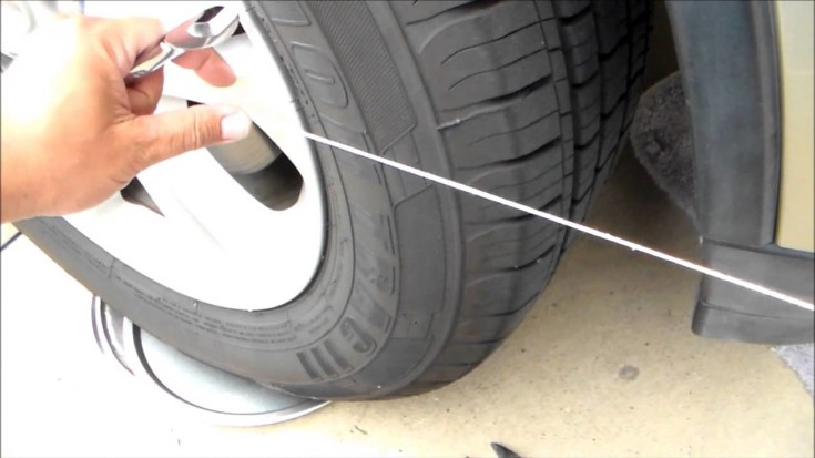 try-this-easy-do-it-yourself-tire-alignment-trick-735x413