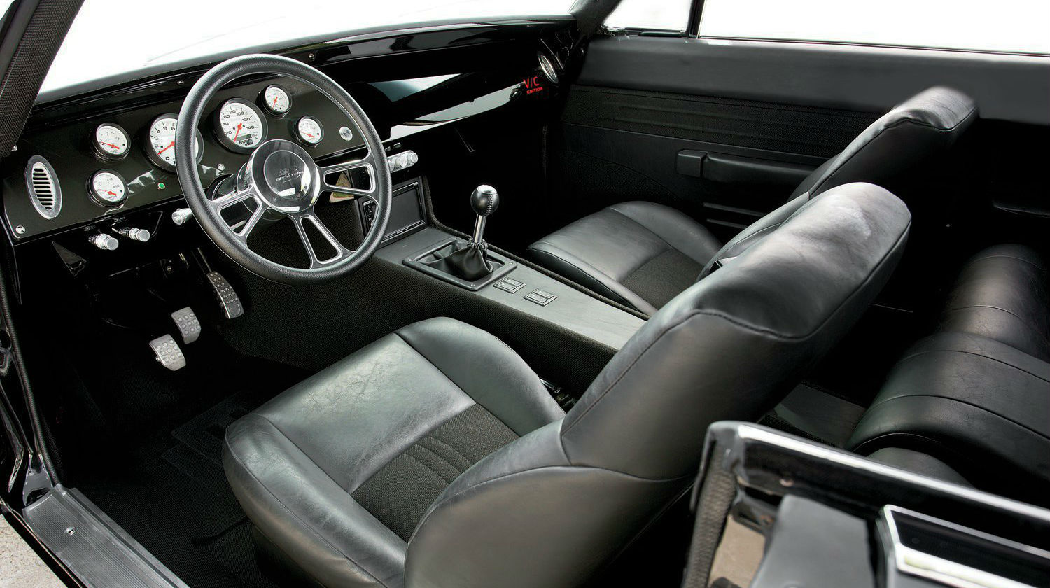 1969-dodge-charger-r-t-interior