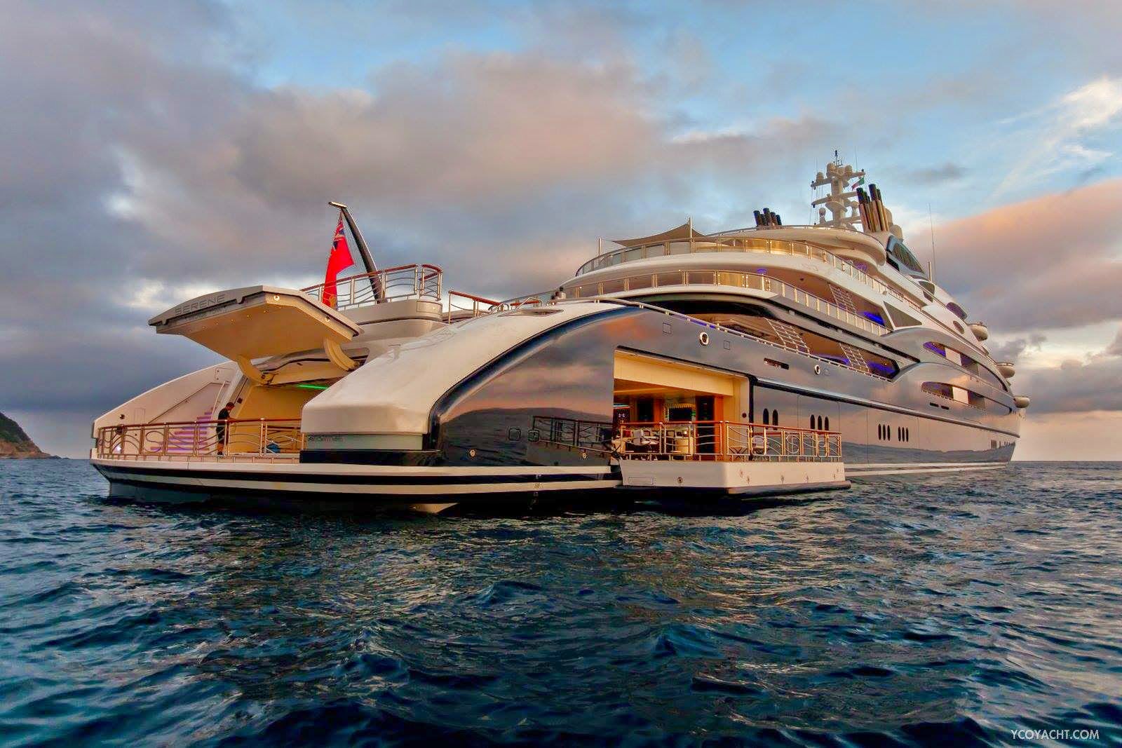 Luxury Yacht Fincantieri Serene ghtzjfj