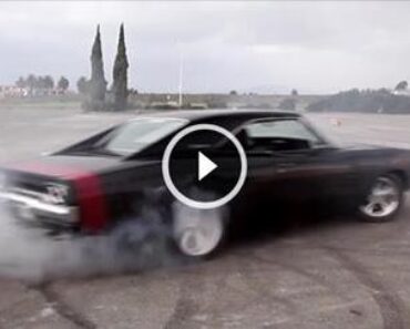 Meet The Guy Who Quit Banking To Devote Everything To Mopar Muscle