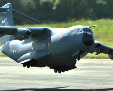 Airbus A 400M – One of The Biggest RC Airplanes In Existence!
