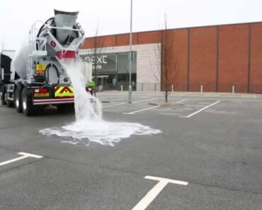 ‘Thirsty’ Concrete Will Blow Your Mind As It Soaks Up 1000 Gallons Of Water A Minute!