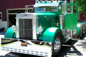 1949 Peterbilt Show Truck Finished! (VIDEO)